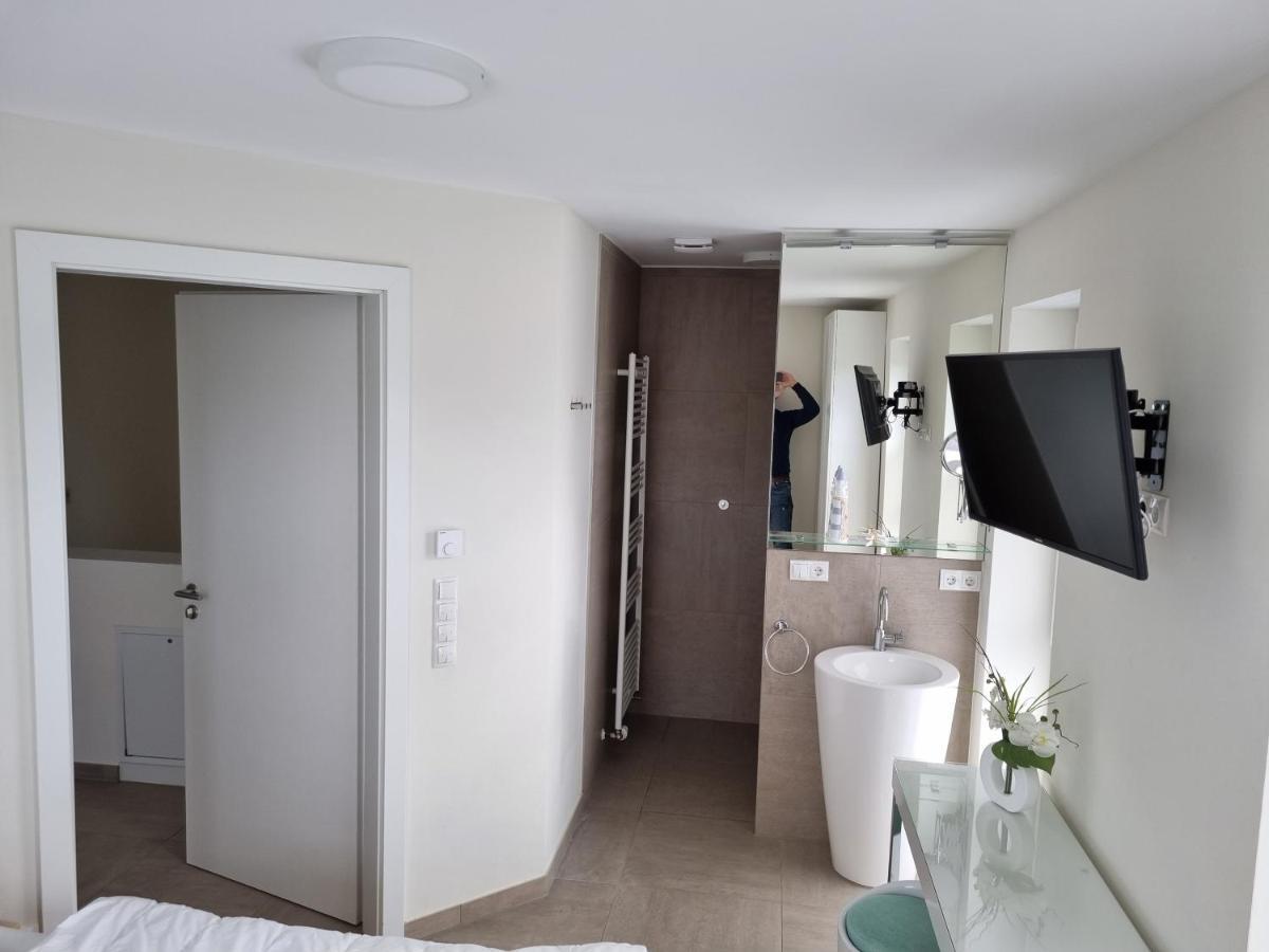 Neu!Moderne, Lichtdurchflutete Dhh, Zentral, Garten, Wallbox, Wlan Butjadingen Luaran gambar